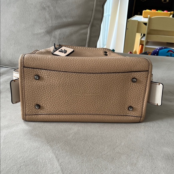 Coach Beige and Black Leather Satchel - Picture 3 of 9